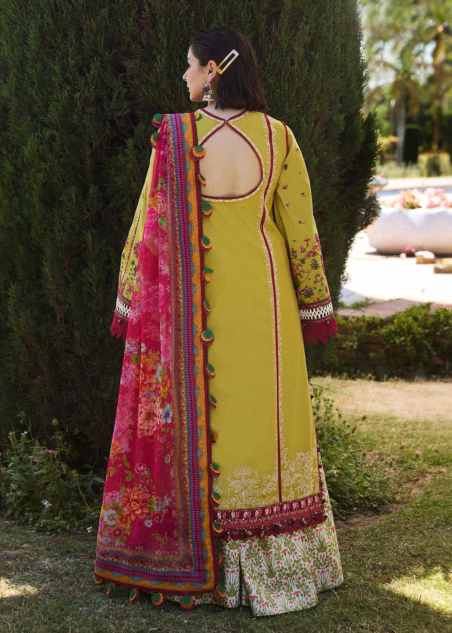 Hussain Rehar Spring/Summer Luxury Lawn – Zest - Image 7