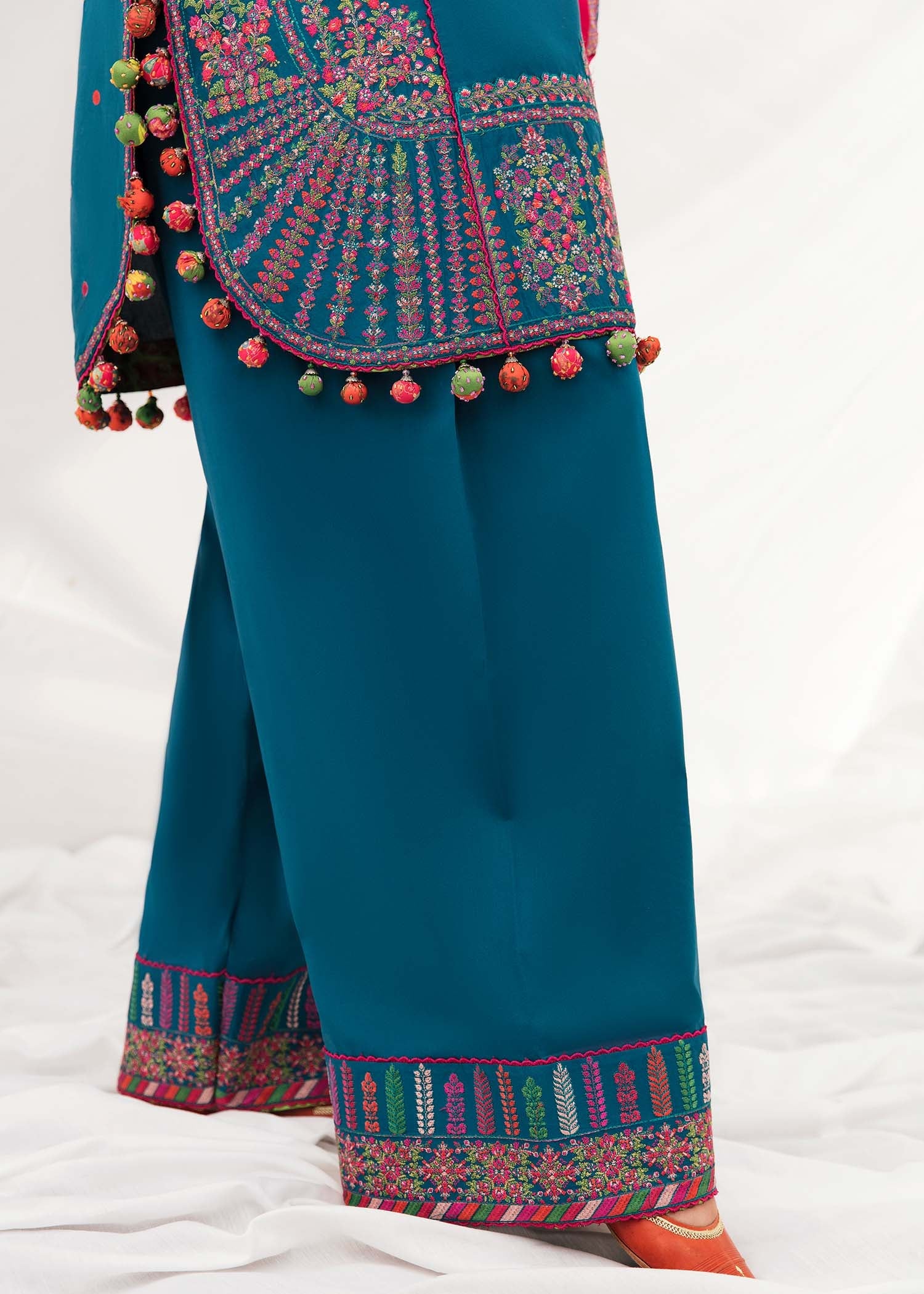 Hussain Rehar Mausam Luxury Lawn Collection – SHAB - Image 5