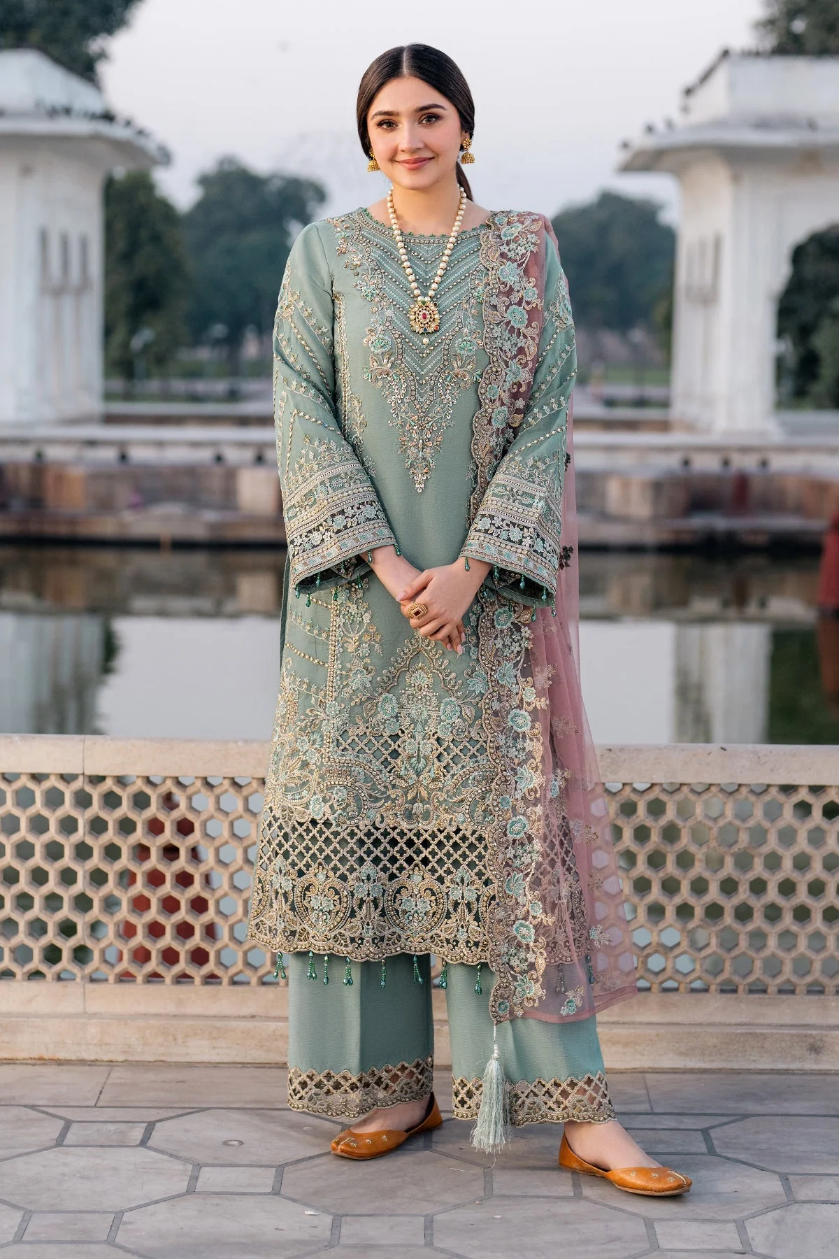 Imrozia Meeras Luxury Eid Formals – I-221 ZAMURD - Image 2