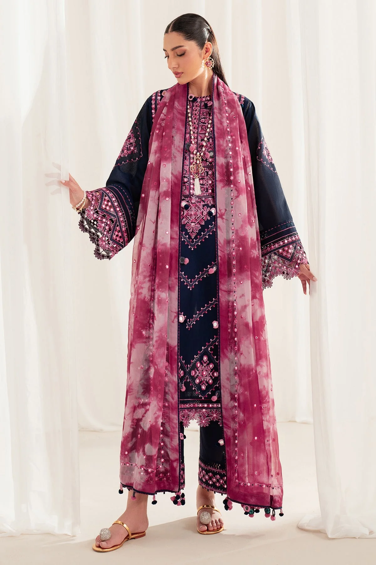 Jazmin Iris Luxury Lawn 2025 – D01 - Image 4