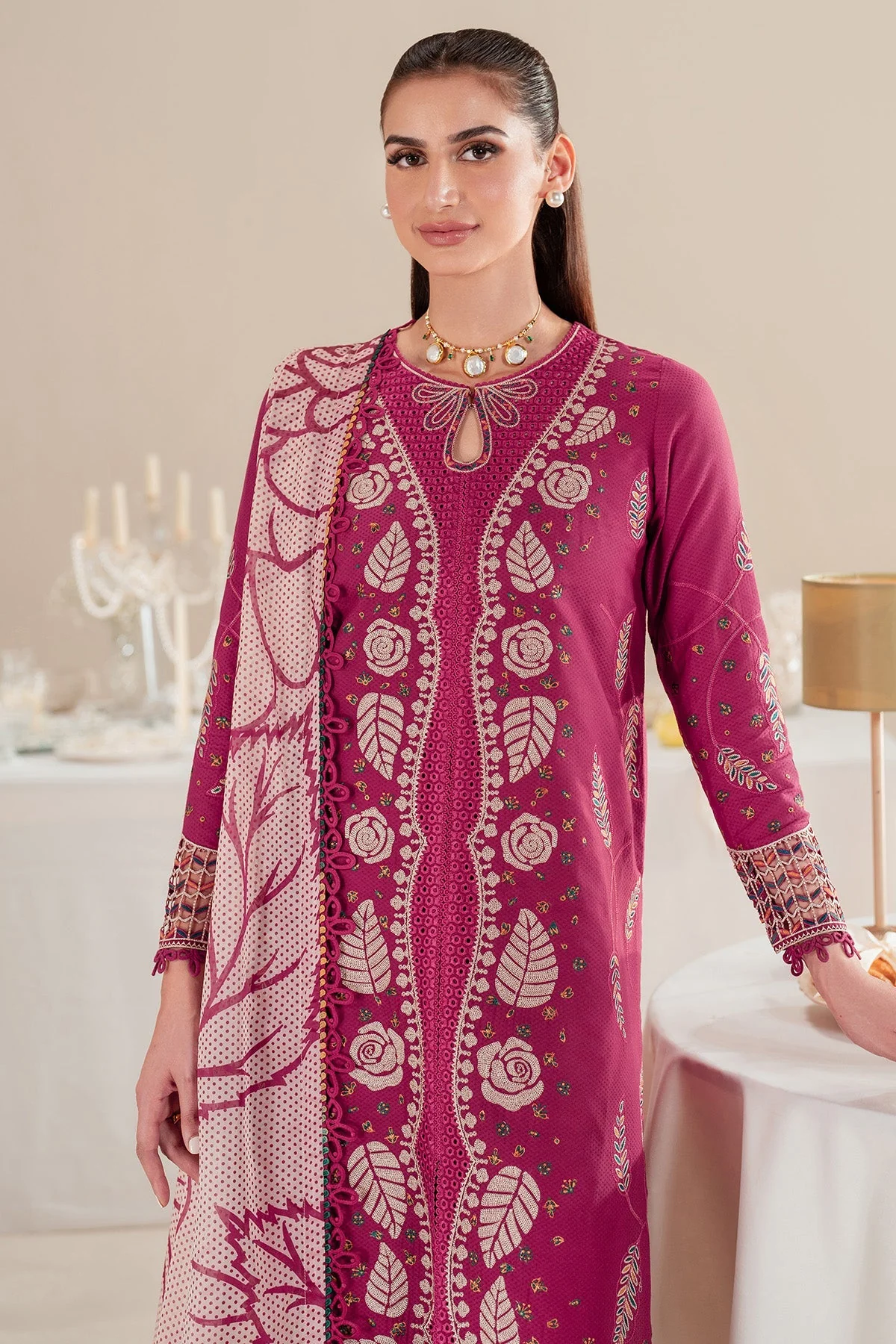 Jazmin Iris Luxury Lawn 2025 – D05 - Image 6