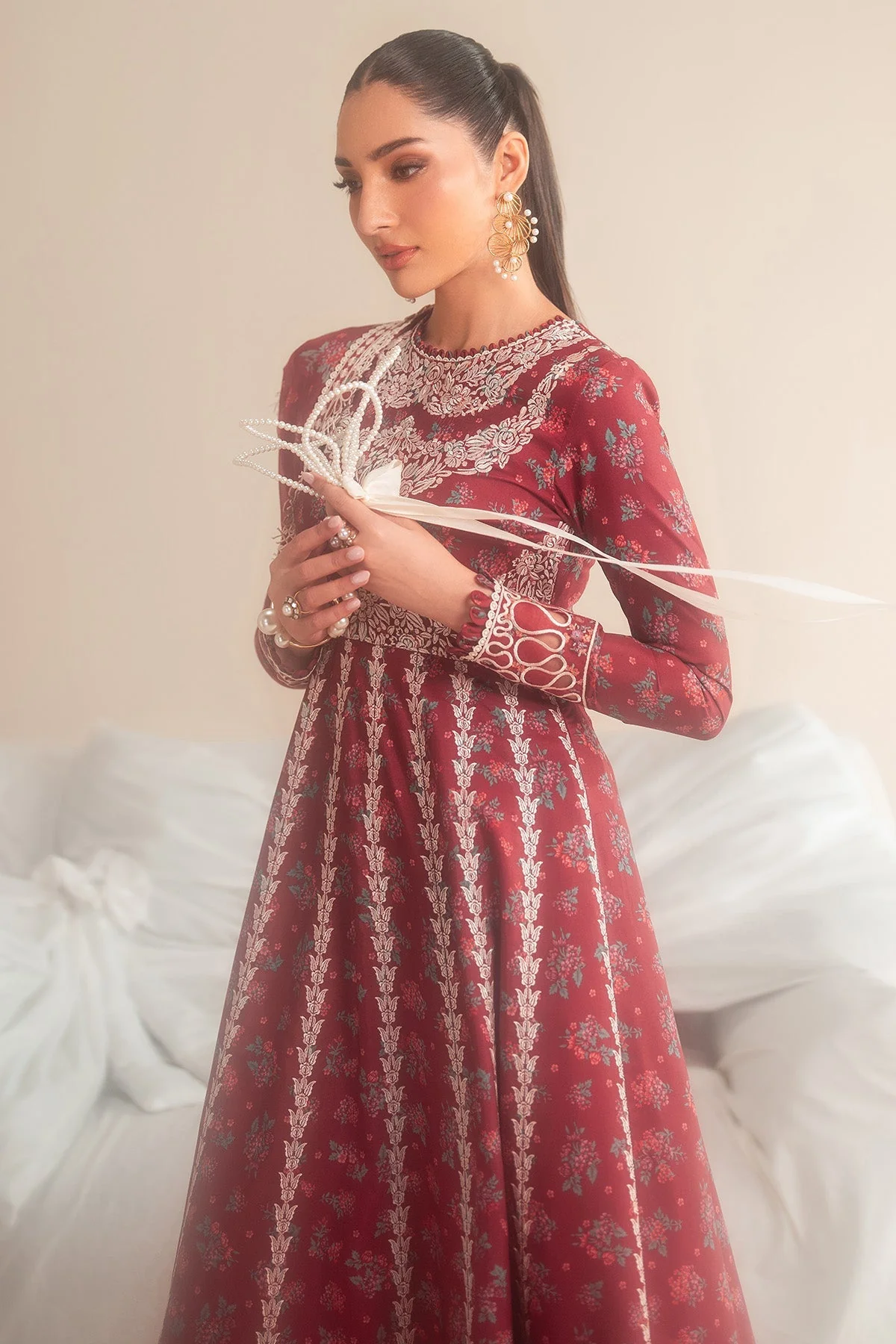 Jazmin Iris Luxury Lawn 2025 – D08 - Image 6