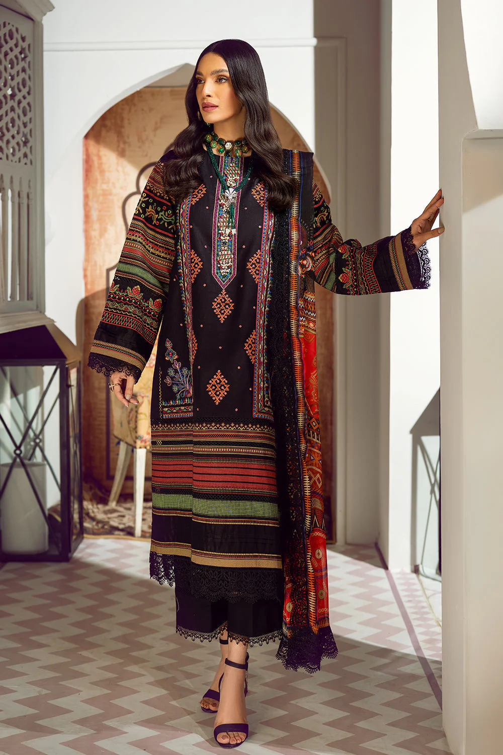 Ittehad Premium Summer Collection 2022 – LF-EP1-2201 - Image 3