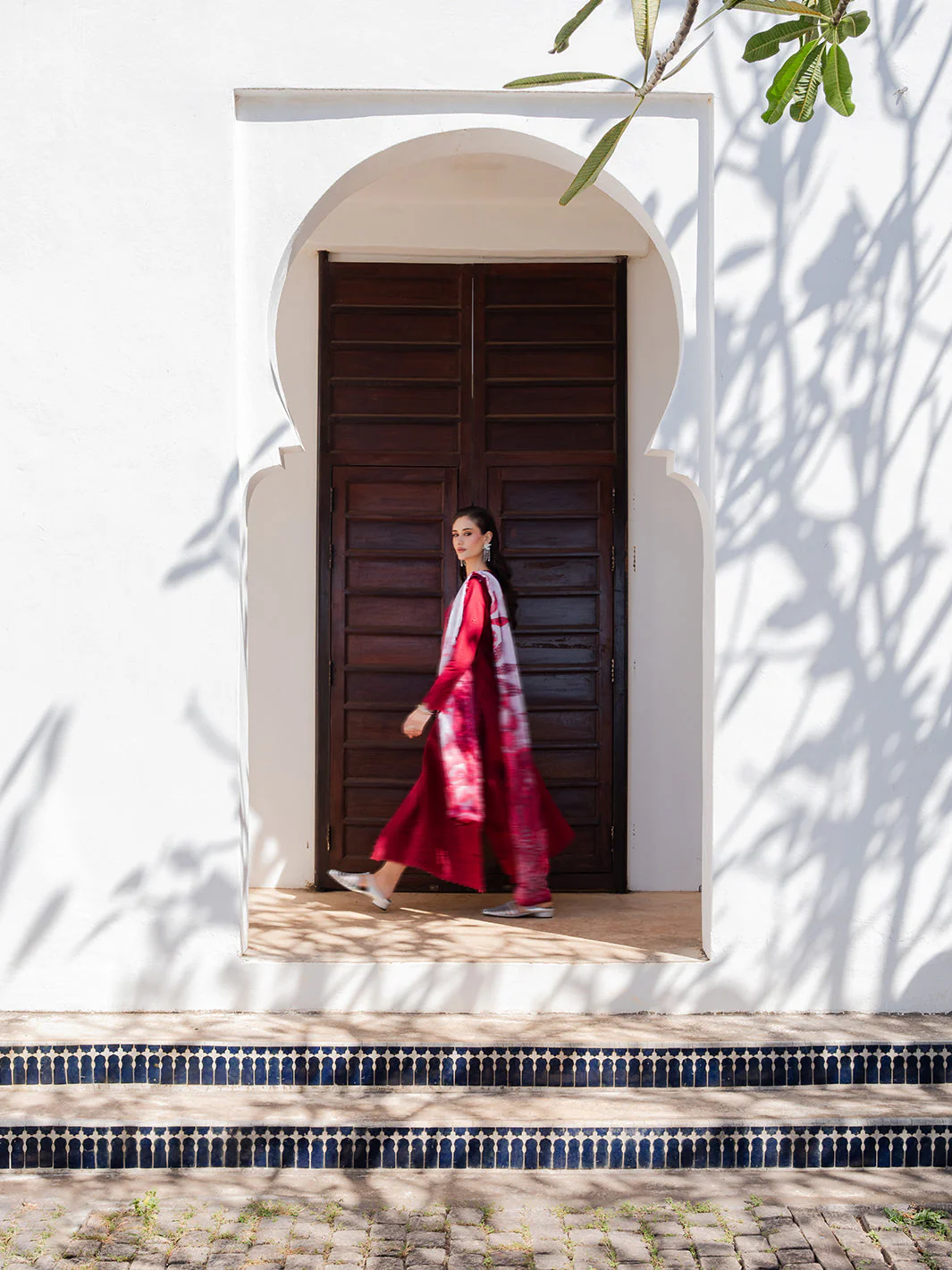 Izel Dareen Luxury Lawn – Rangrez - Image 10