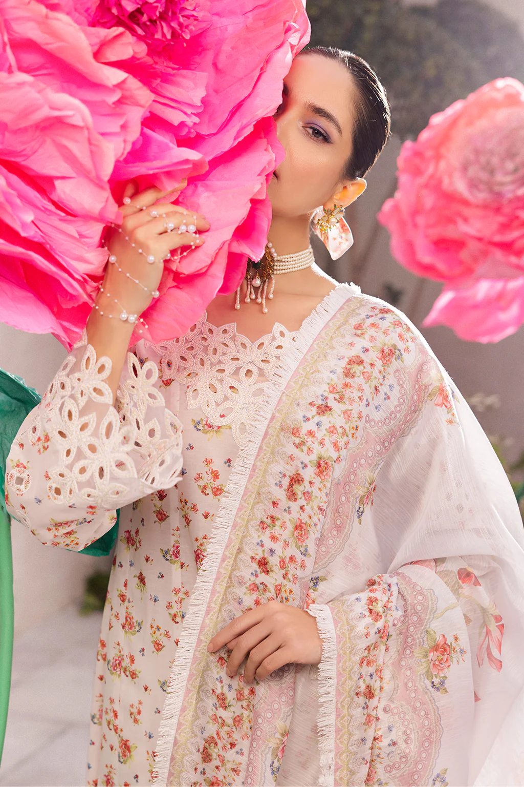 Iznik Dahlia Lawn Collection – DL-05 Embroidered Lawn - Image 4