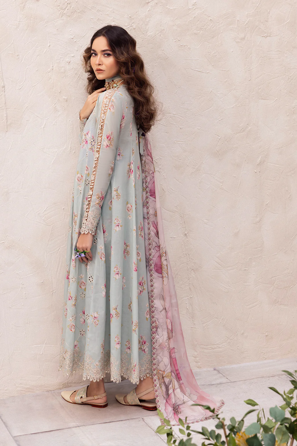 Iznik Dahlia Lawn Collection – DL-10 Embroidered Lawn - Image 3