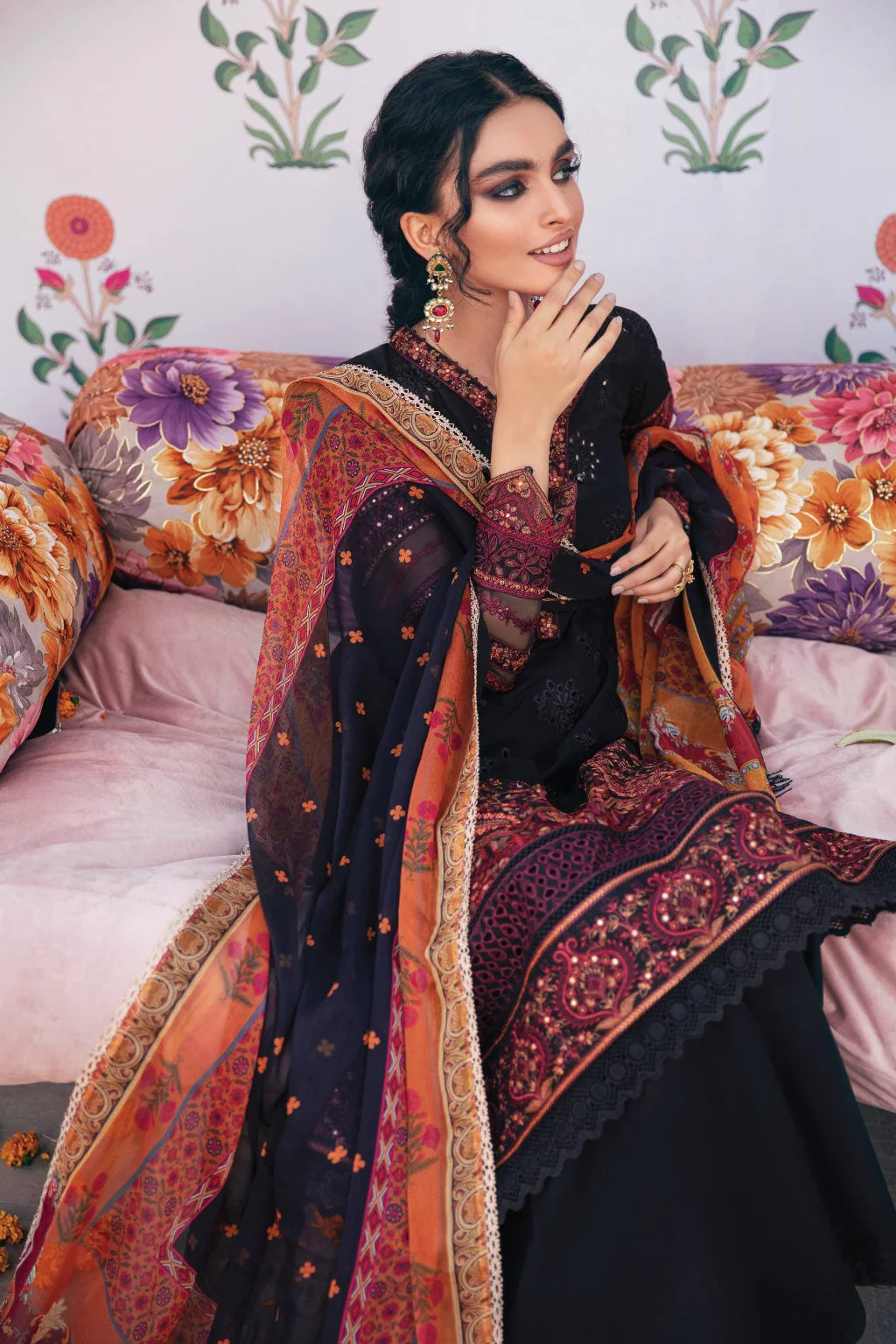 IZNiK Mizaj Festive Eid Lawn Collection 2022 – ML-02 Naaneen - Image 4