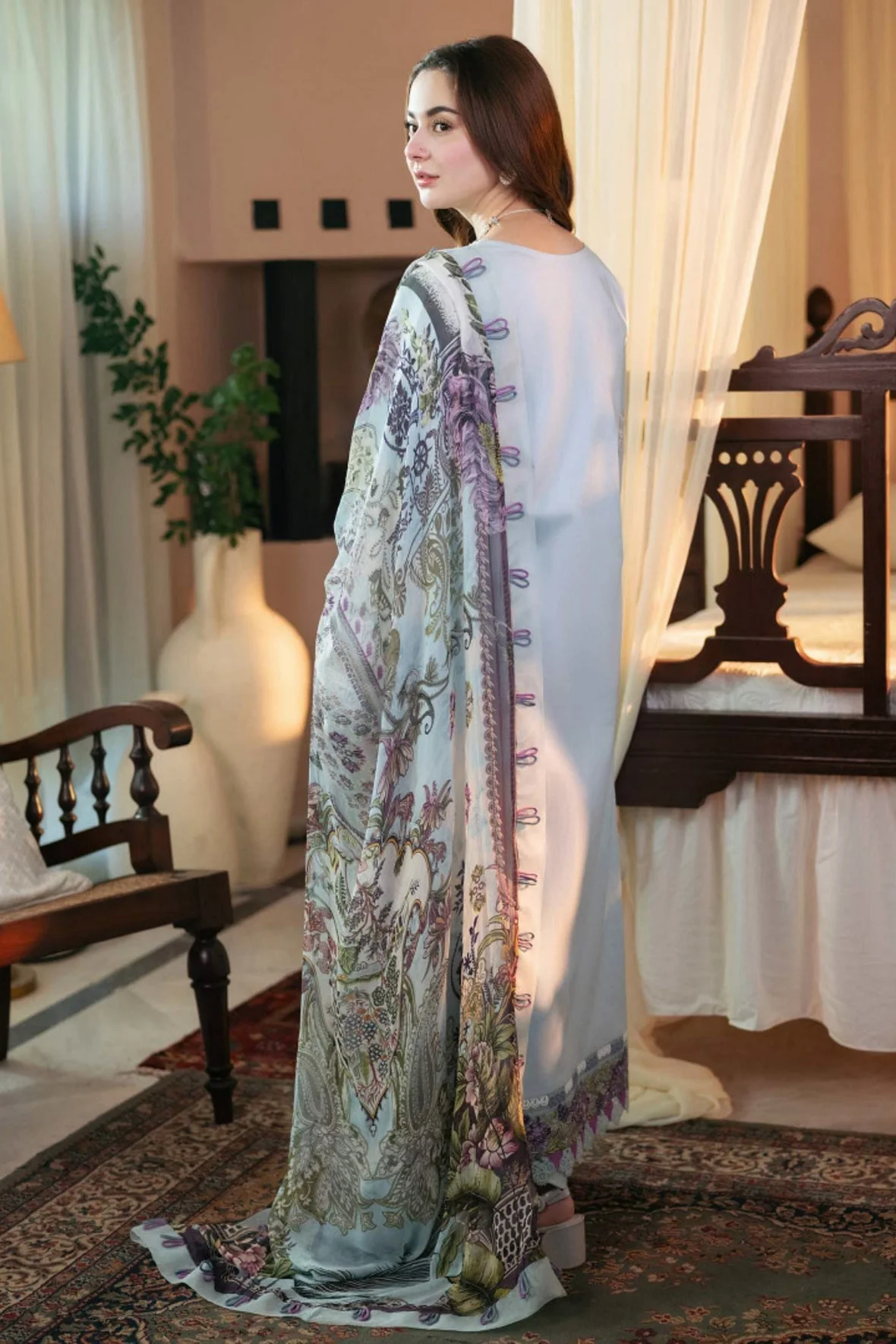 Jade x Hania Aamir Ombre Intezar Lawn – 20699 - Image 4