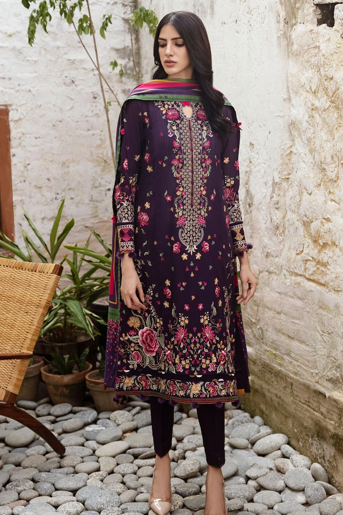 Jazmin Iris Fall Winter Collection 2023 – Embroidered Fine Slub IW23-D1 - Image 7