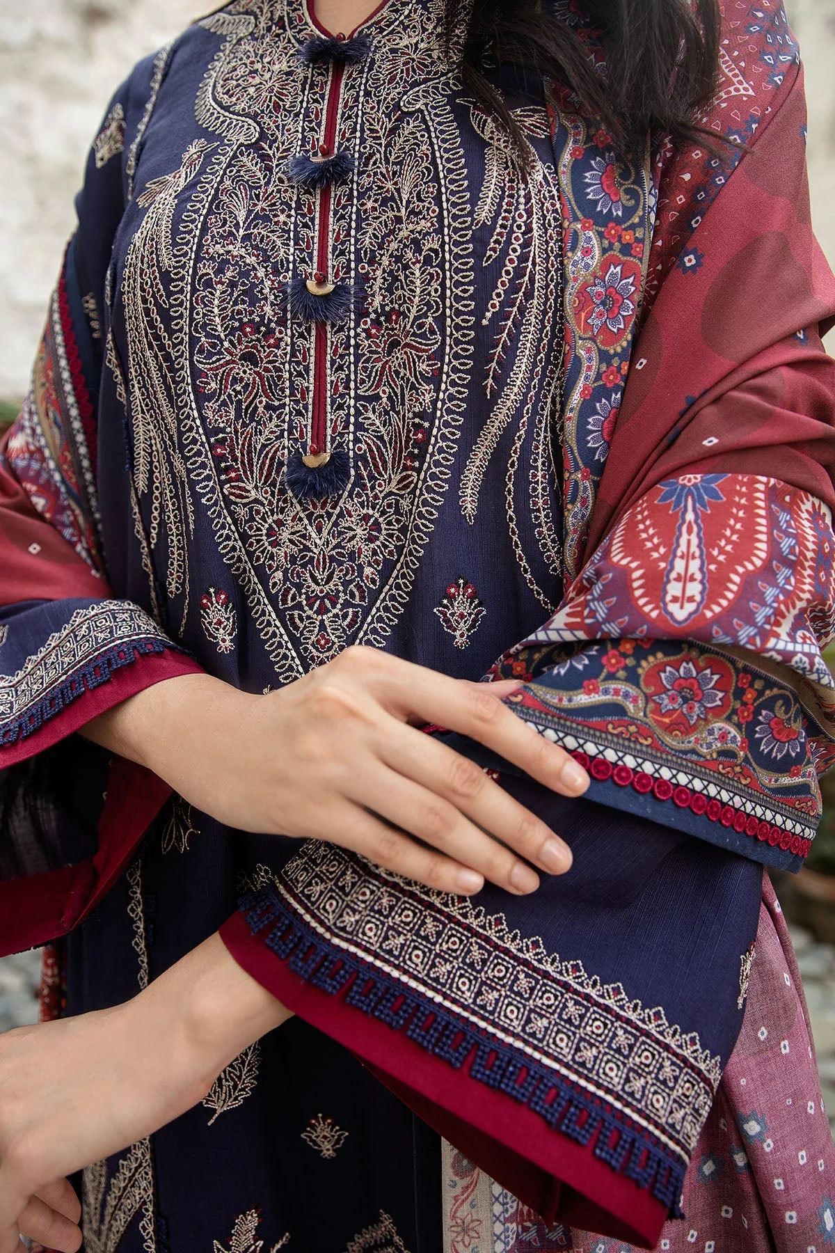 Jazmin Iris Fall Winter Collection 2023 – Embroidered Fine Slub IW23-D10 - Image 5