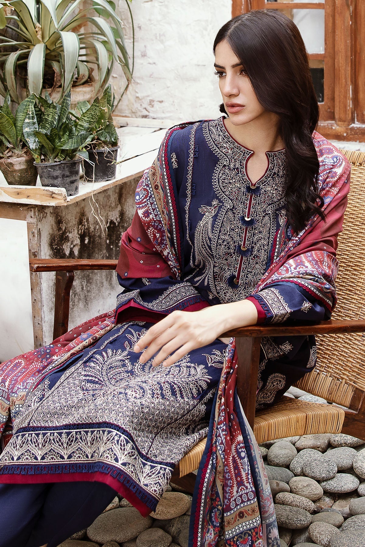 Jazmin Iris Fall Winter Collection 2023 – Embroidered Fine Slub IW23-D10 - Image 7