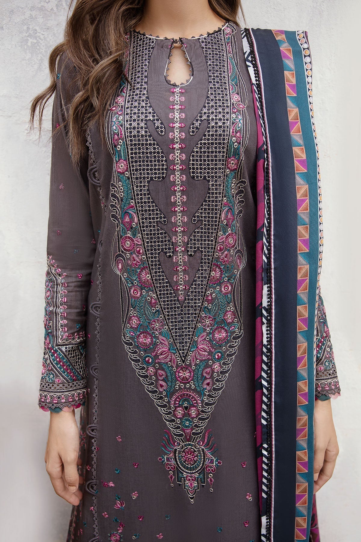 Jazmin Iris Fall Winter Collection 2023 – Embroidered Fine Slub IW23-D7 - Image 5
