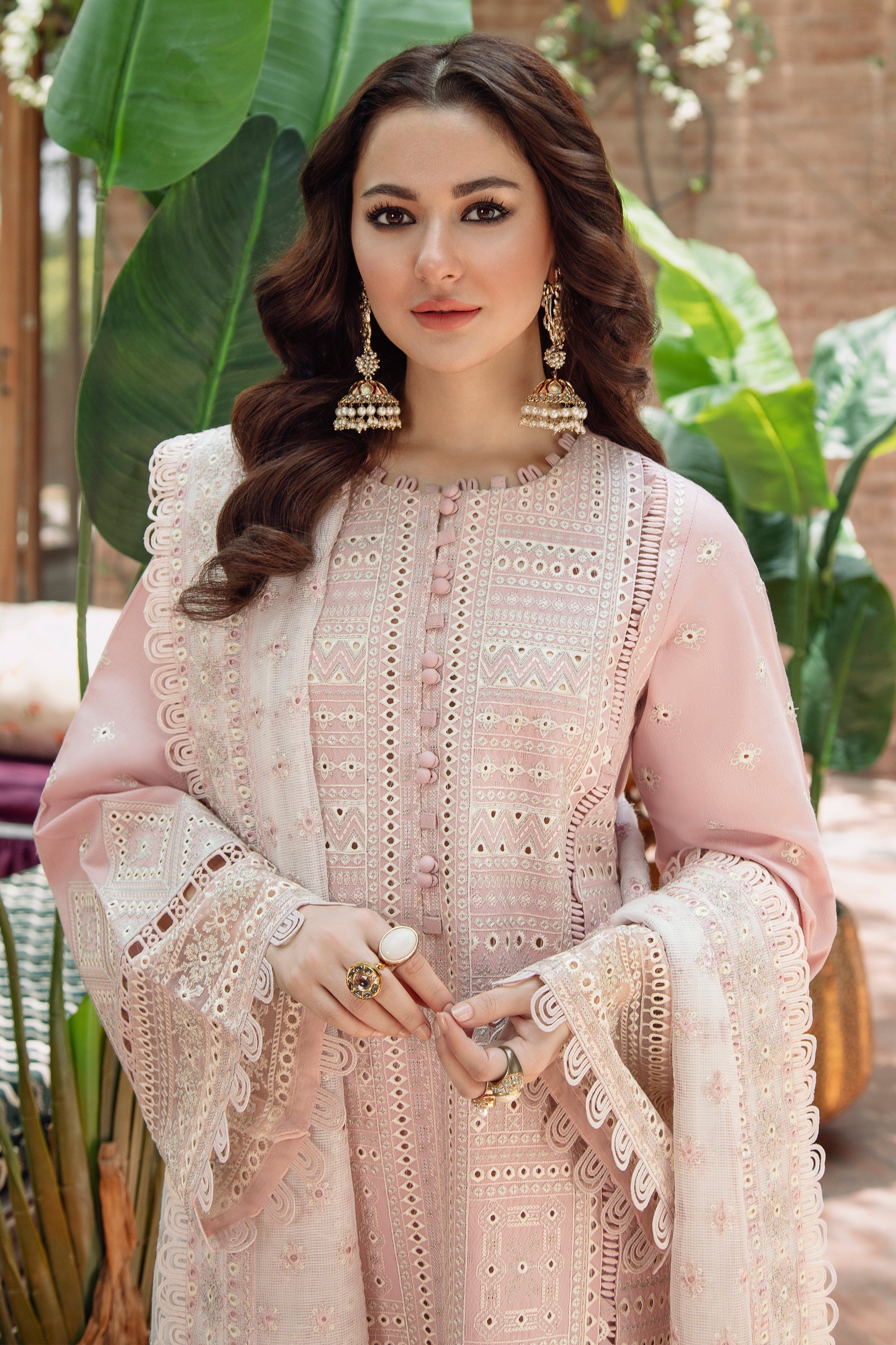 Jazmin Sabrang Festive Eid Luxury Lawn Collection 2022 – Tabeer - Image 2