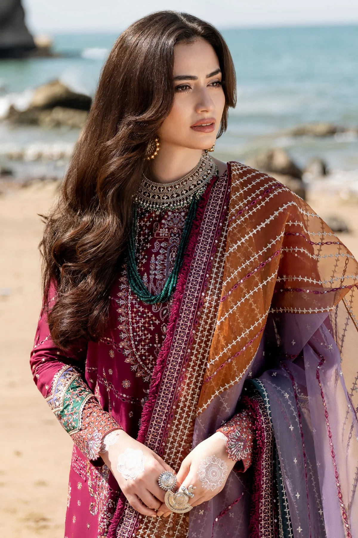 Jazmin Shahkaar Luxury Lawn Collection 2023 – Gulposh - Image 5