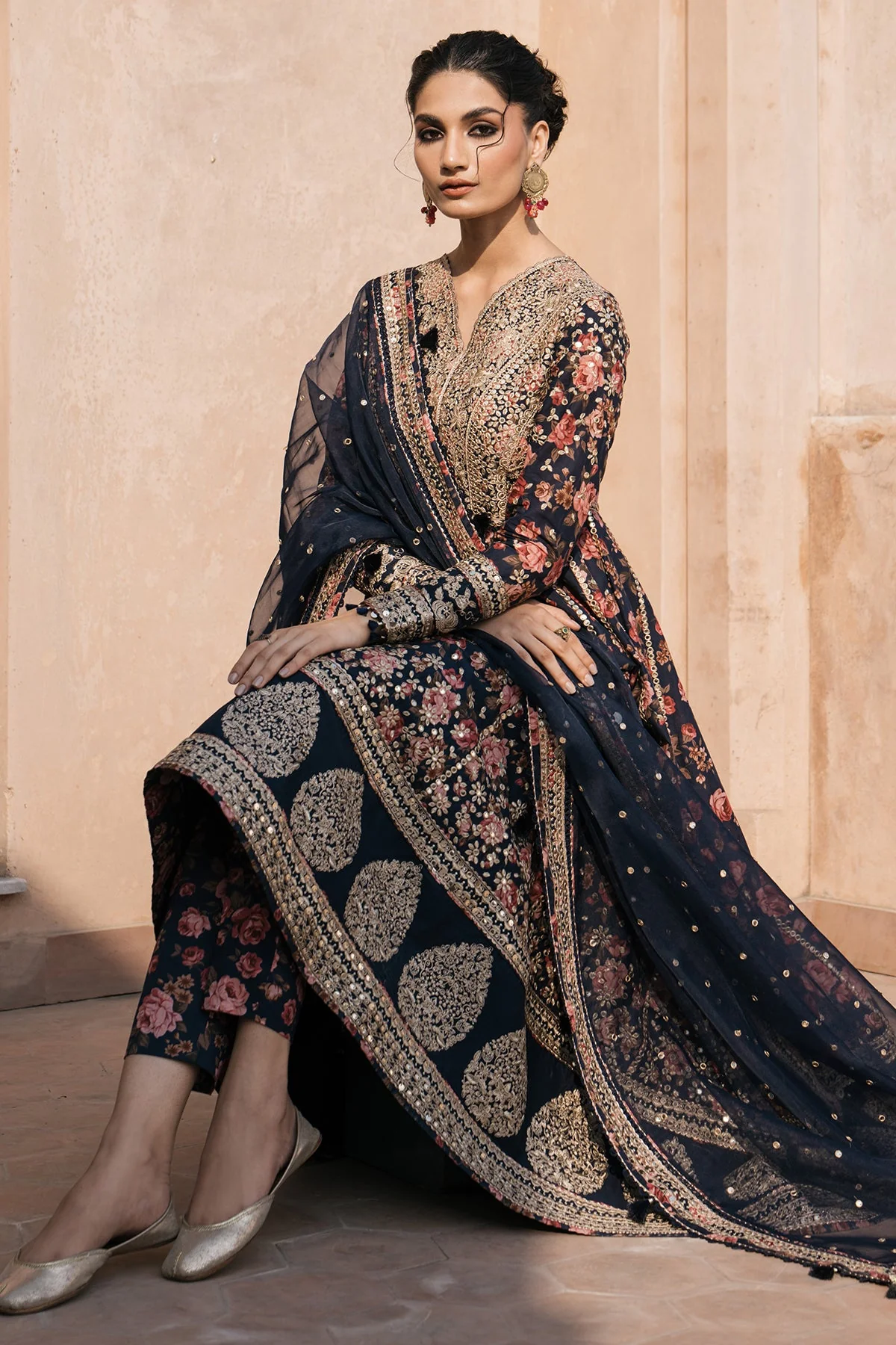 Jazmin Shahkaar Luxury Lawn Collection – Embroidered Luxury Zaha SL24-D1 - Image 3