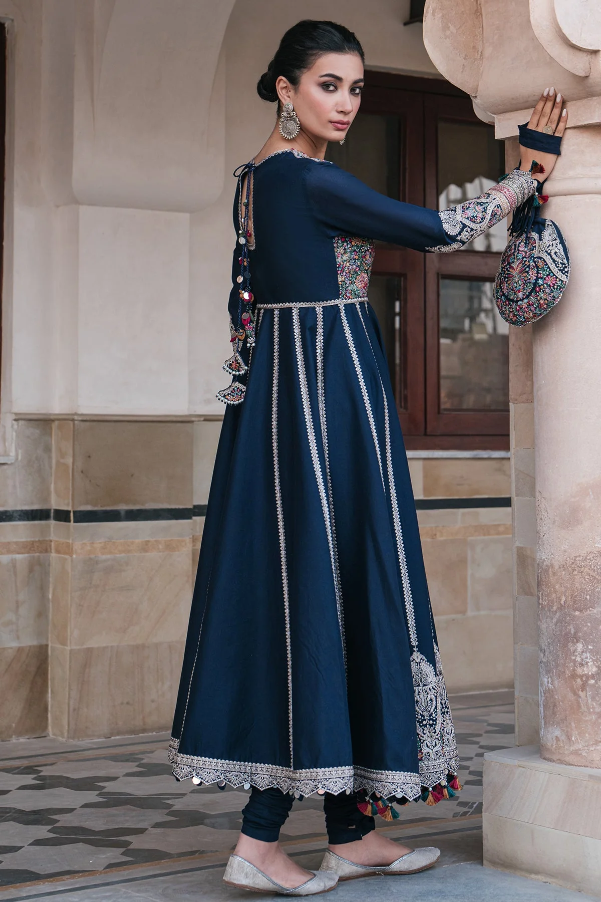 Jazmin Shahkaar Luxury Lawn Collection – Embroidered Luxury Zaha SL24-D12 - Image 2