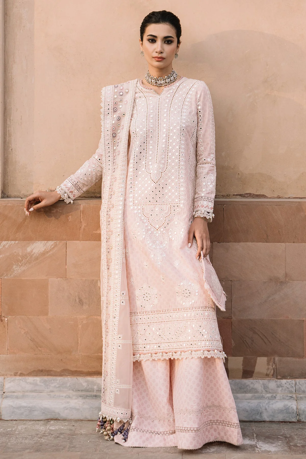 Jazmin Shahkaar Luxury Lawn Collection – Embroidered Luxury Zaha SL24-D14 - Image 4