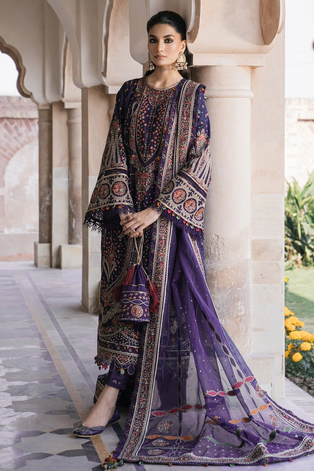 Jazmin Shahkaar Luxury Lawn Collection – Embroidered Luxury Zaha SL24-D9 - Image 3
