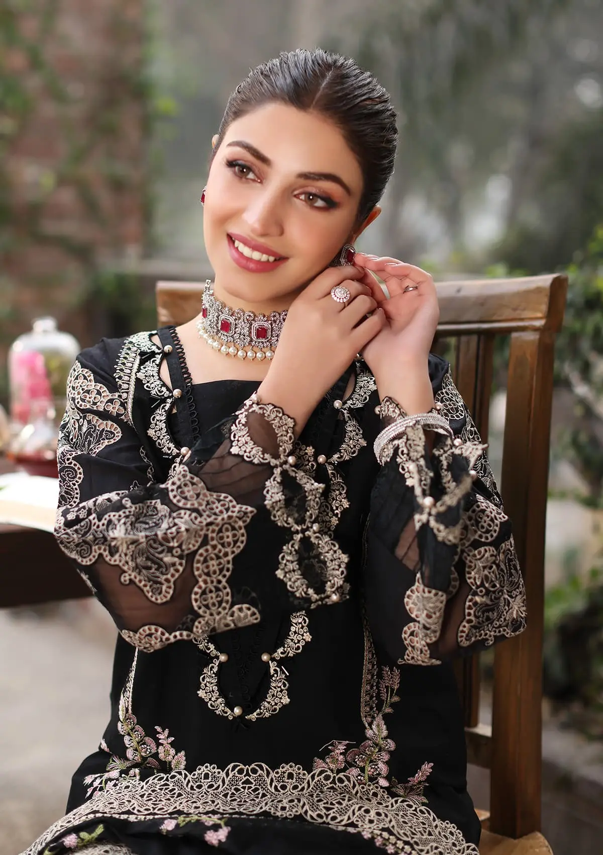 Kahf Festive Premium Lawn Collection 2024 – KFL-06 NOOR - Image 8