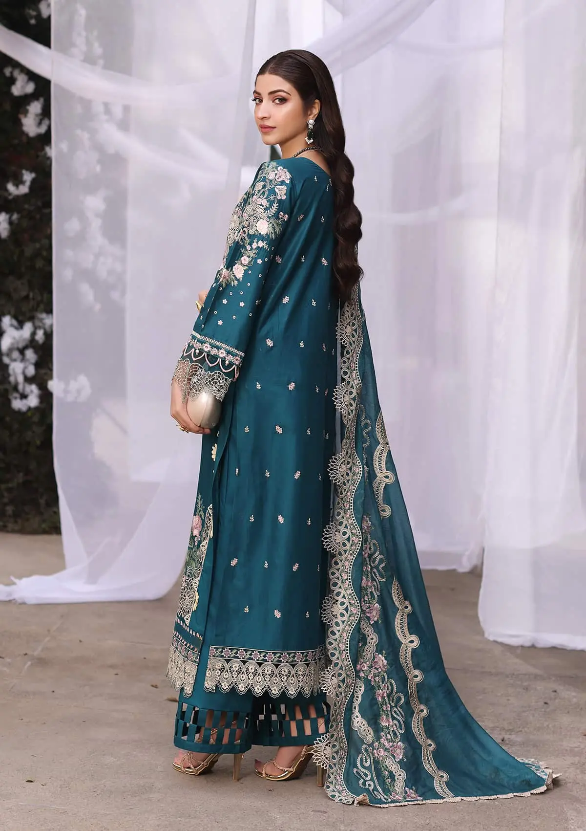 Kahf Festive Premium Lawn Collection 2024 – KFL-09A BANO - Image 3