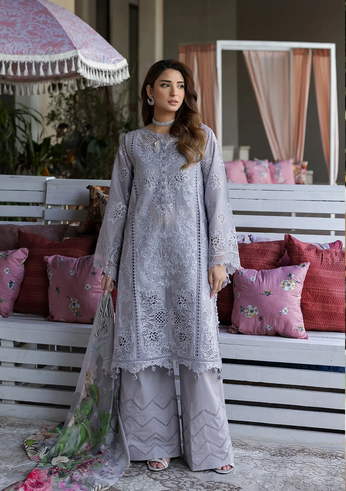 Kahf Luxury Lawn – KLR-04 Lilia - Image 2