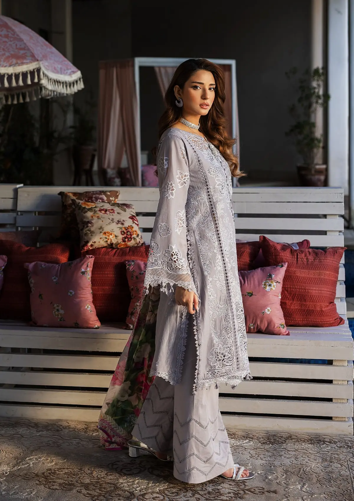 Kahf Luxury Lawn – KLR-04 Lilia - Image 5