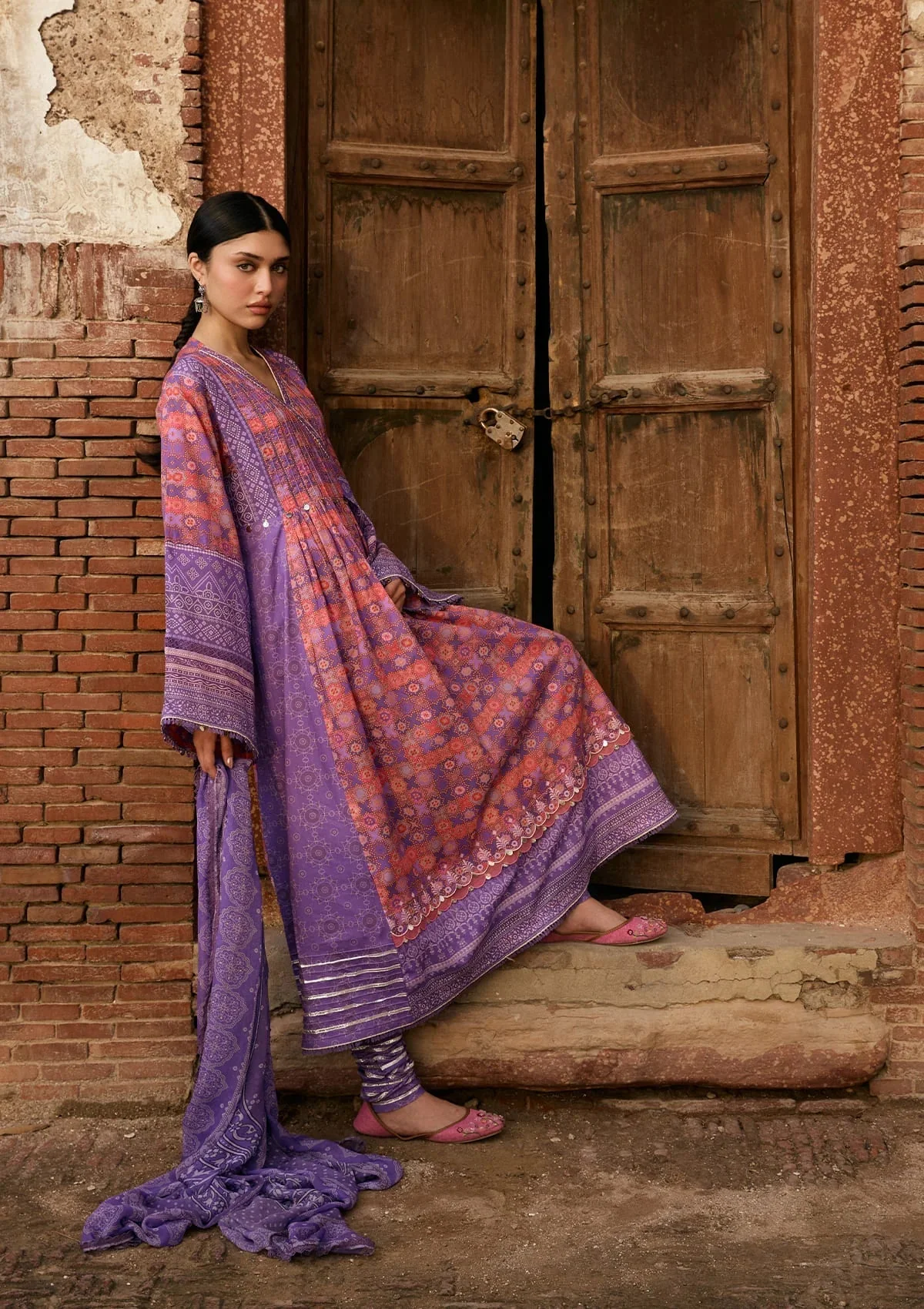 Kahf Prints Lawn – KPS-3B ZARMEENA - Image 4