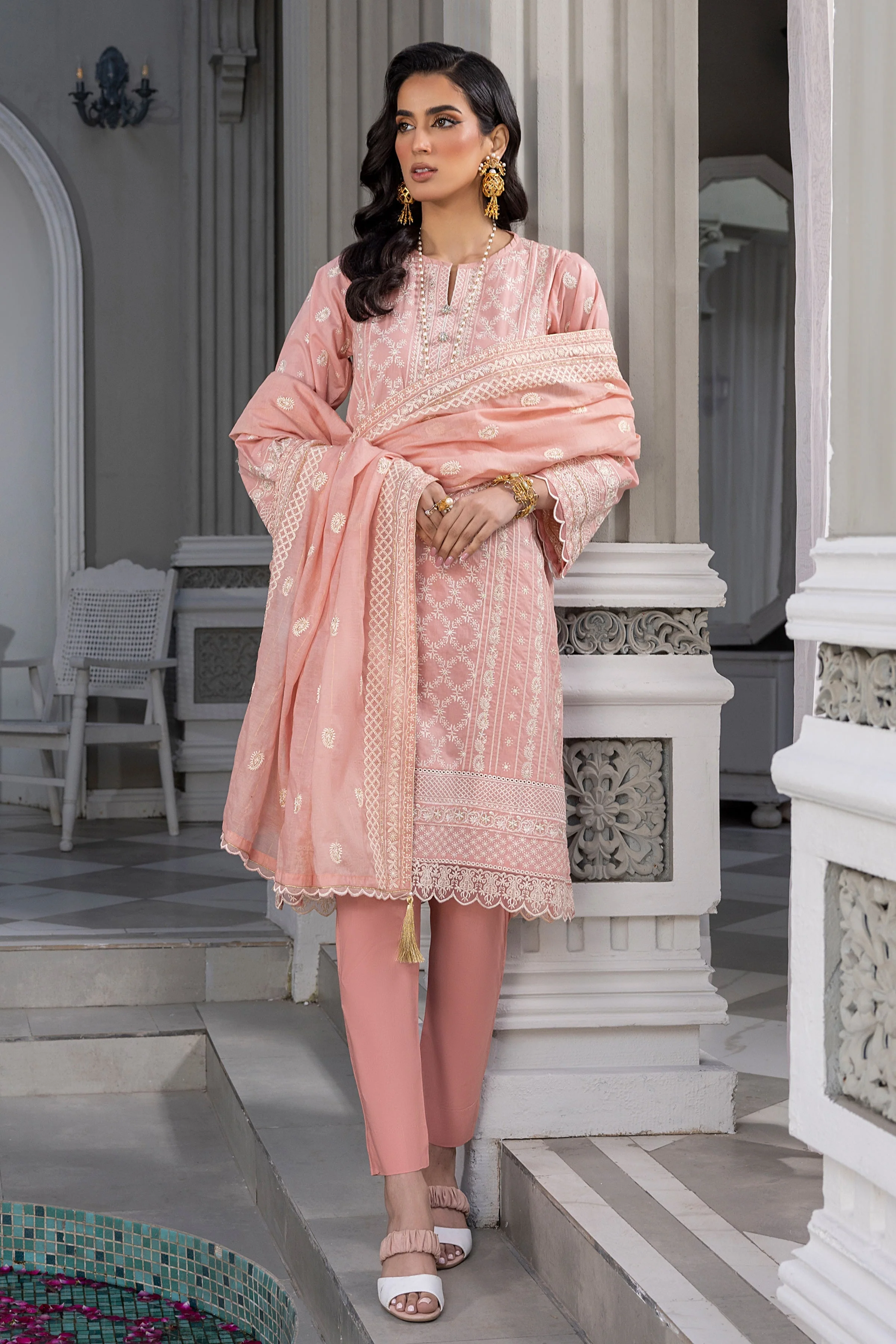 Lakhany Eid Embroidered Lawn Collection 2024 – D-LG-AM-0060 - Image 3
