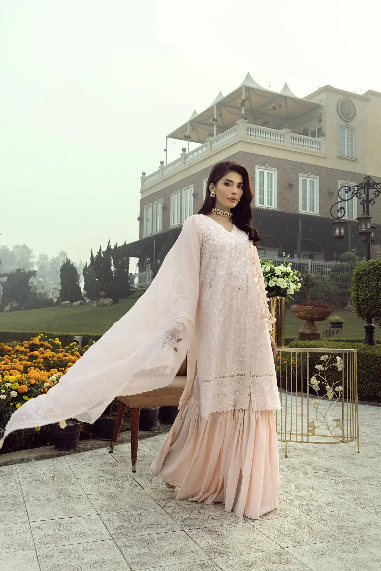 Lakhany Embroidered Lawn – LG-UB-0126 - Image 6
