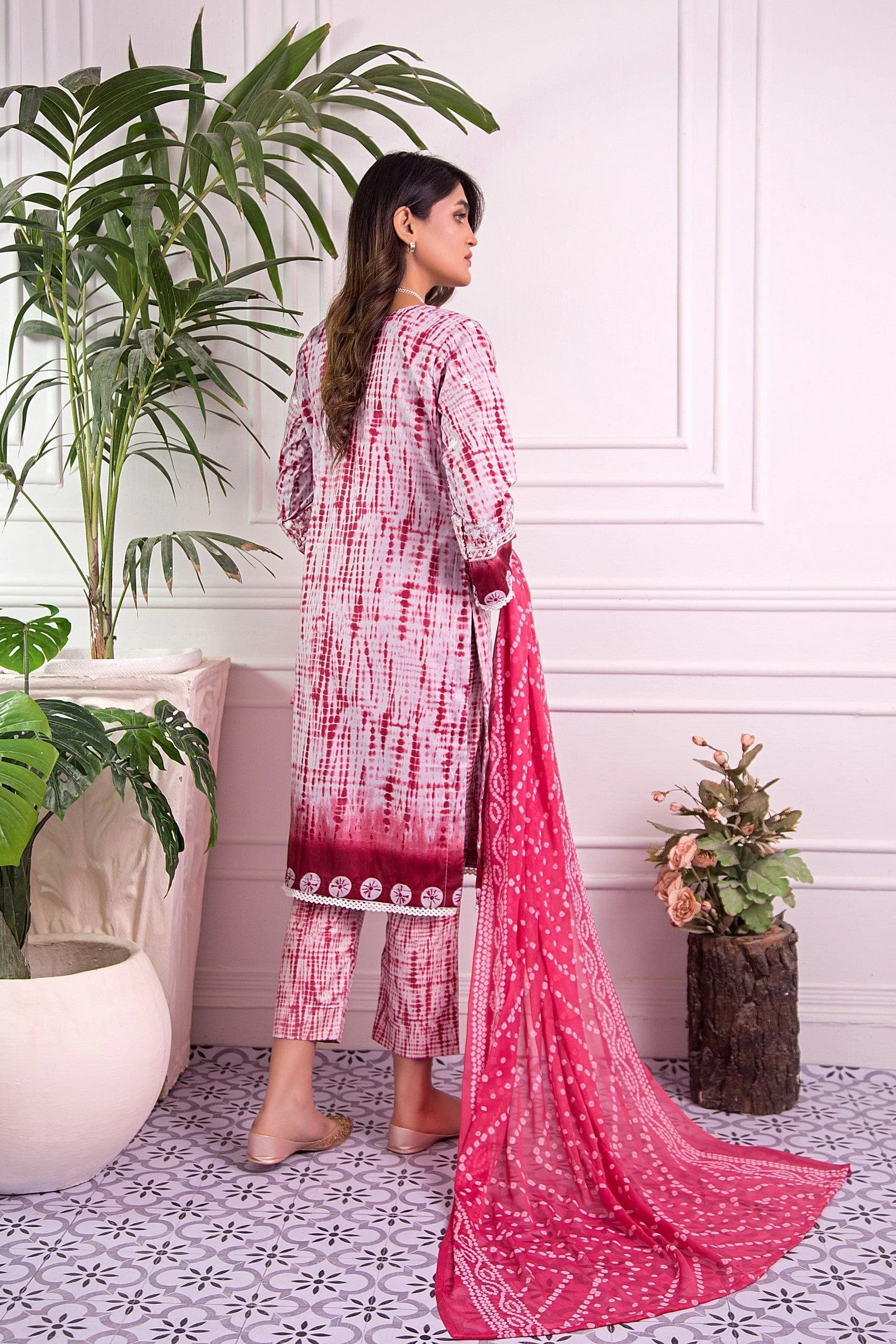 Maahru Embroidered Lawn Collection – MAHRU-1 - Image 3