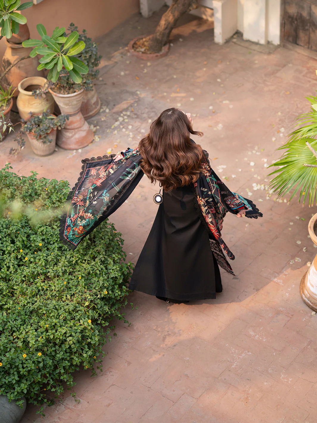 Mahnur Angan Lawn – AN-007 - Image 7