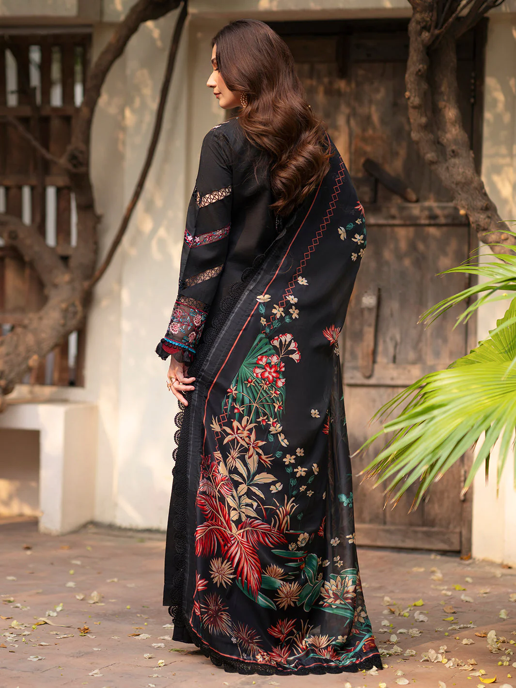 Mahnur Angan Lawn – AN-007 - Image 9