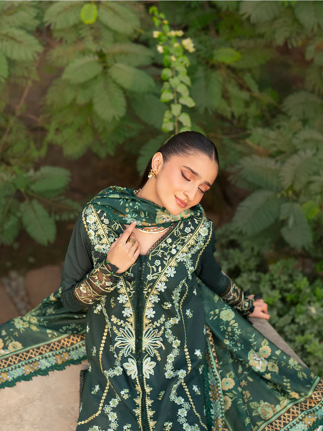 Mahnur Angan Lawn – AN-010 - Image 4