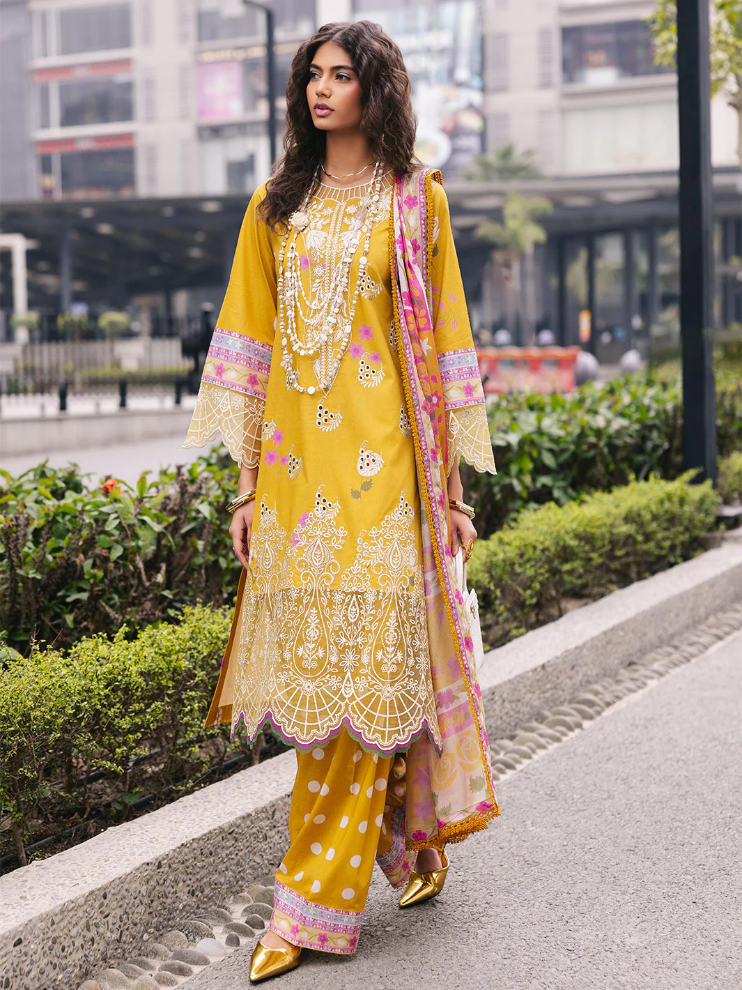Mahnur Broadway Luxury Lawn – Buttercup - Image 6