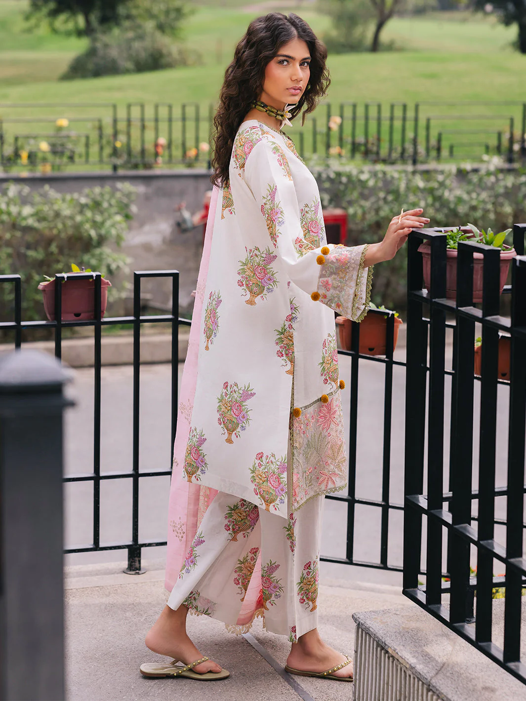 Mahnur Broadway Luxury Lawn – Cherry Blossom - Image 3