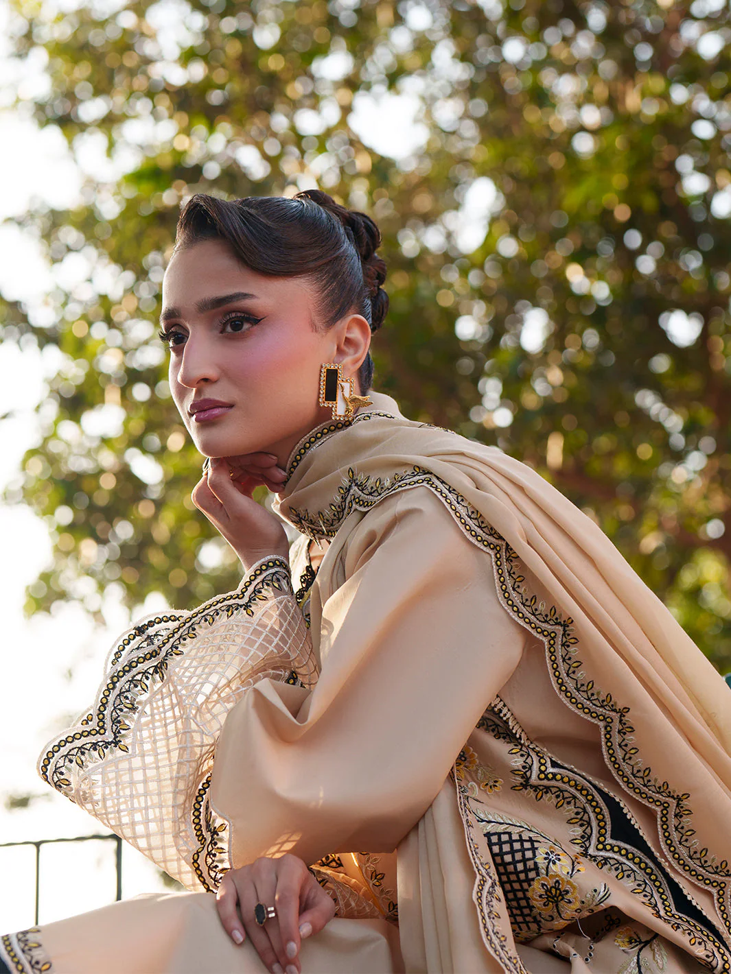 Mahnur Fiona Lawn – F-04 - Image 8
