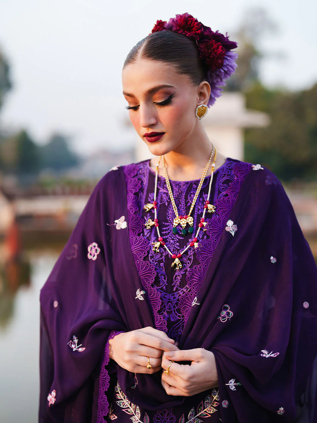 Mahnur Gul Lawn – G-12 - Image 2