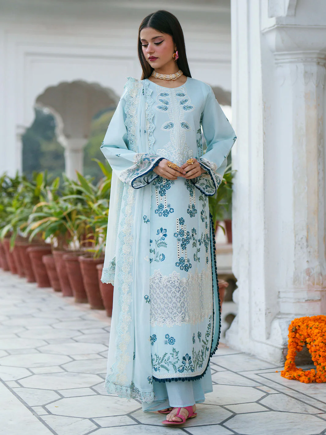 Mahnur Gul Lawn – G-6 - Image 6
