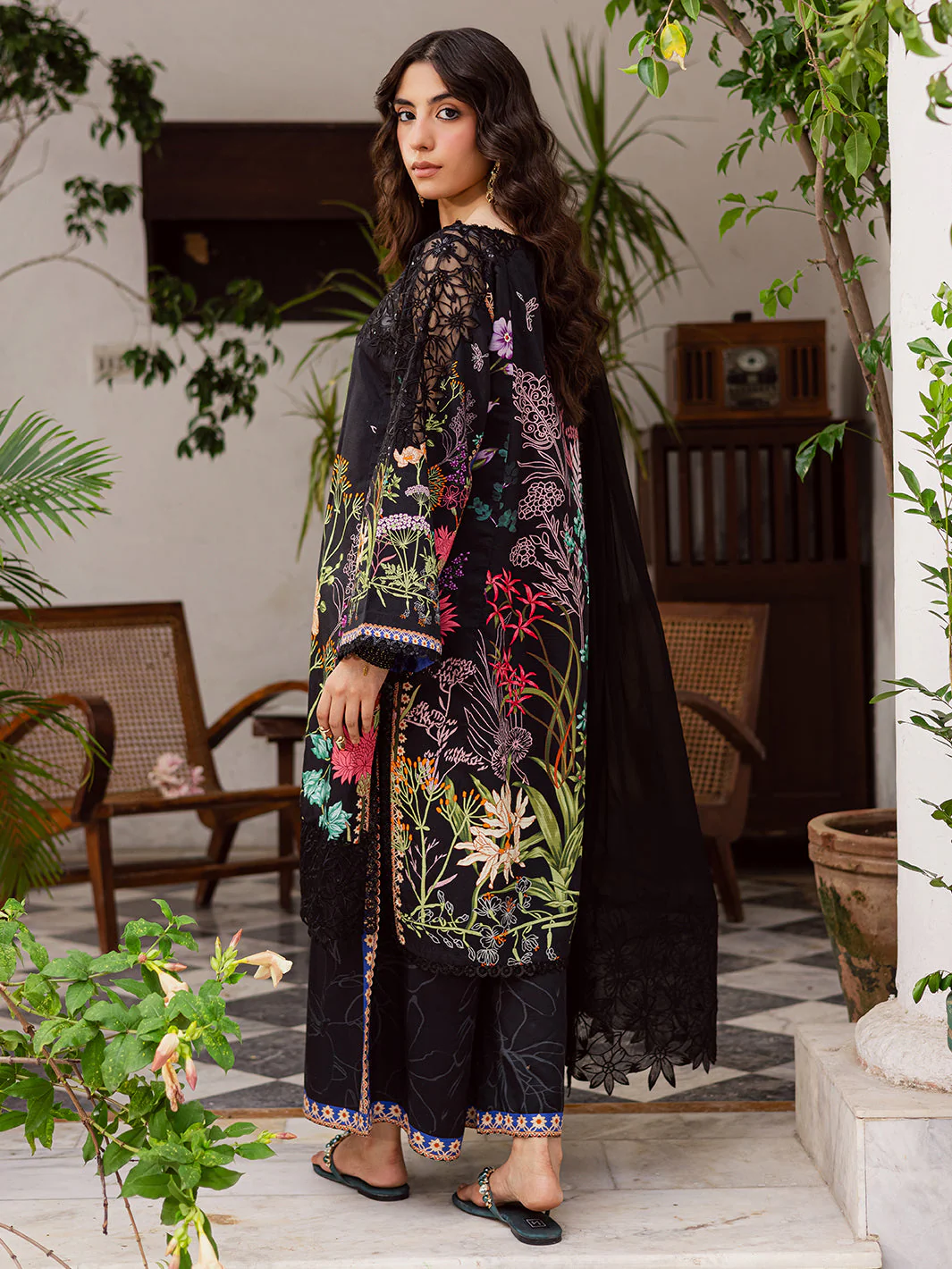 Mahnur Gulzar Viscose Winter – G-01 - Image 3
