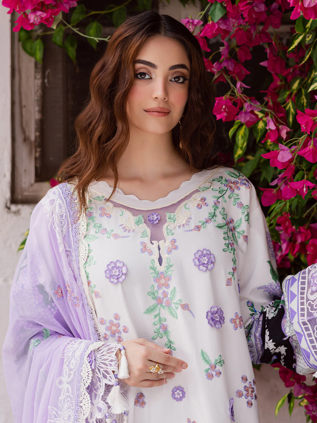 Mahnur Gulzar Viscose Winter – G-02 - Image 8