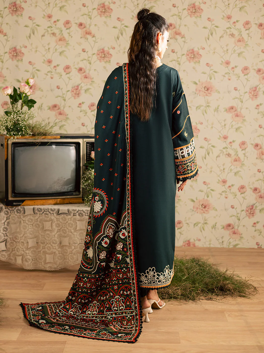 Mahnur Kaia Slub Linen Fall/Winter – K-08 - Image 3