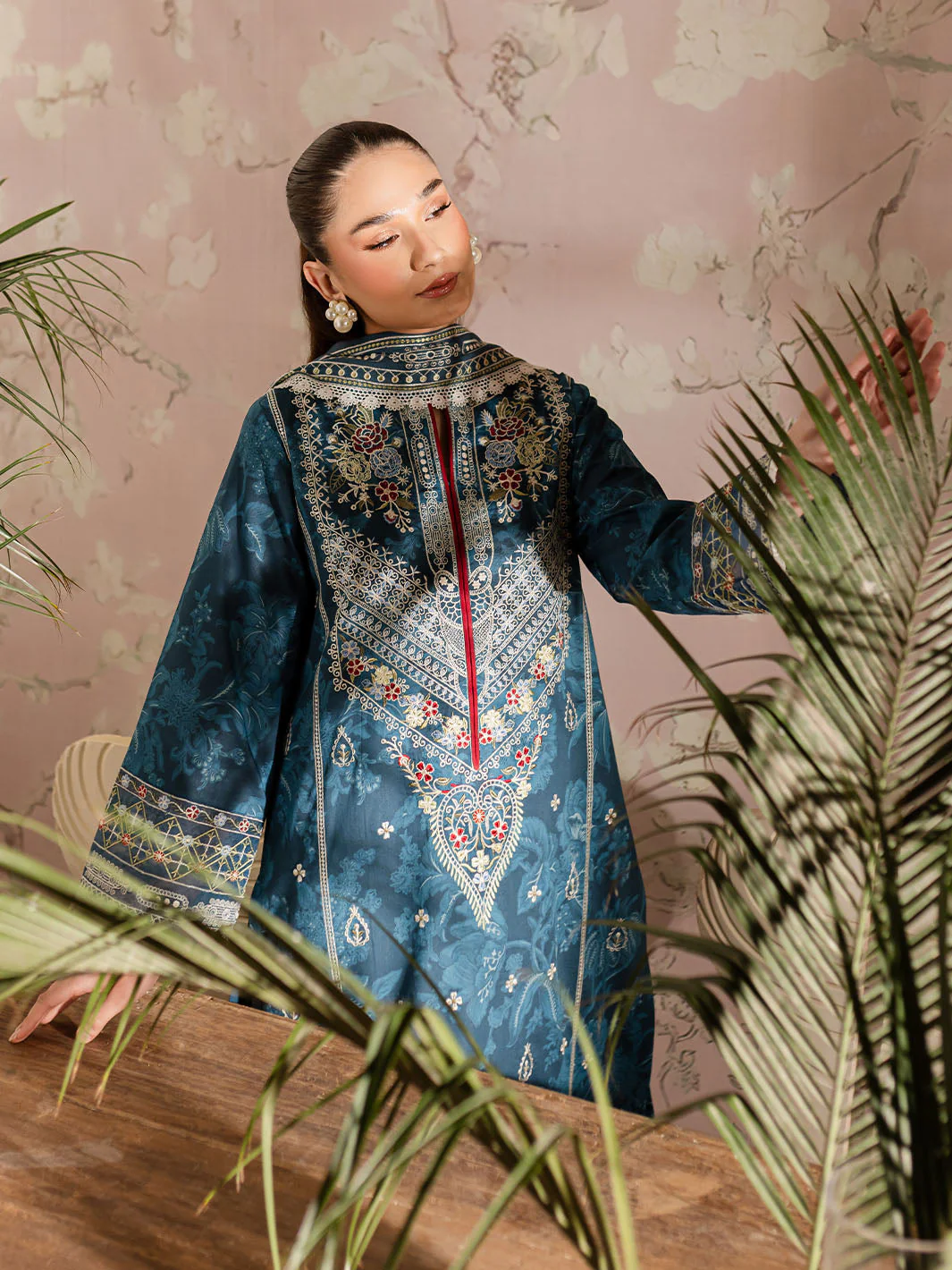Mahnur Leila Printkari Lawn Edit – LP - 11 - Image 4