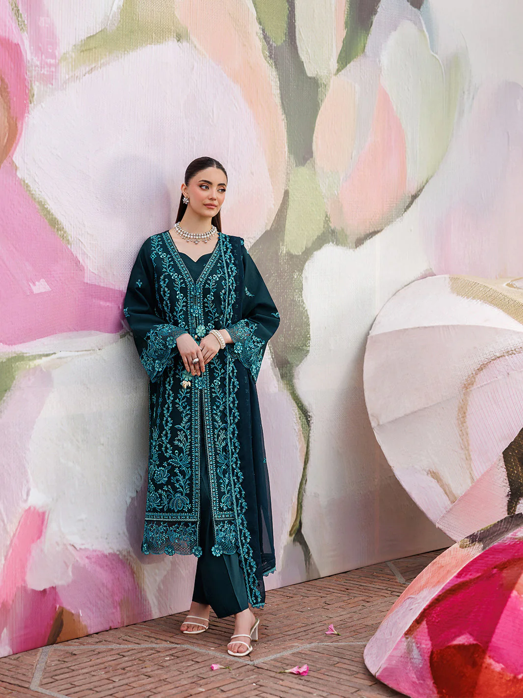 Mahnur Morbagh Luxury Lawn – M-04 - Image 6