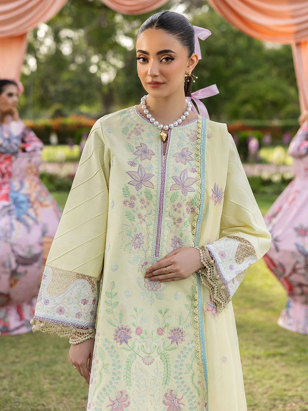 Mahnur Morbagh Luxury Lawn – M-12 - Image 2
