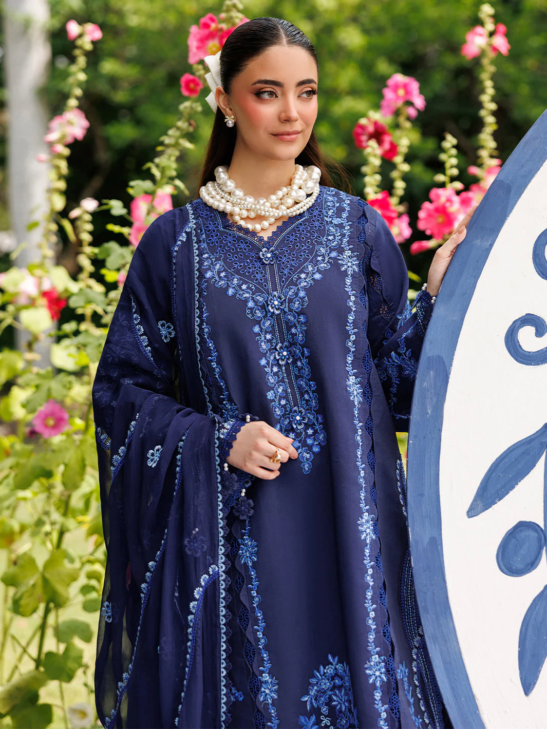 Mahnur Morbagh Luxury Lawn – M-14 - Image 2