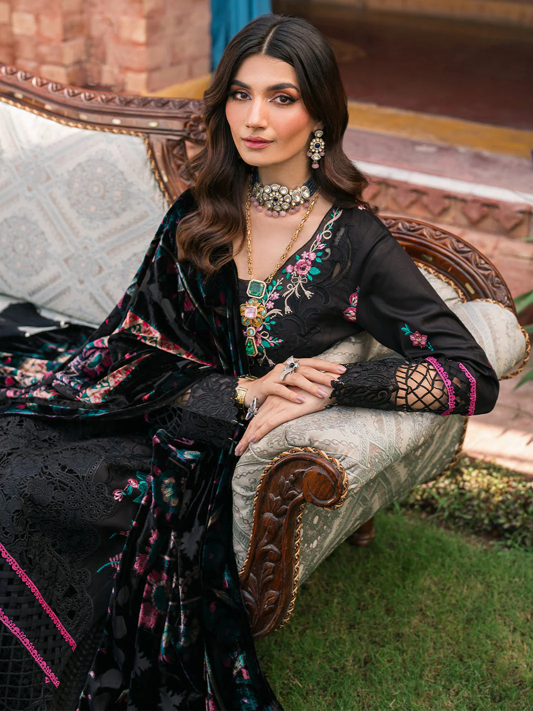 Mahnur Nazakat Luxury Kotrai Winter – TALIA - Image 5