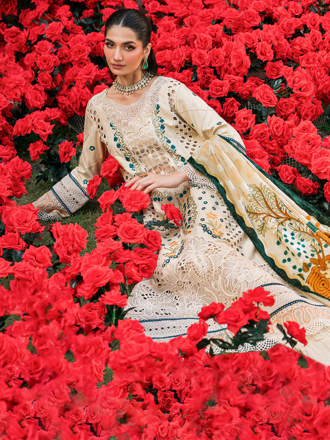 Mahnur Nazakat Luxury Kotrai Winter – ZEYA - Image 8