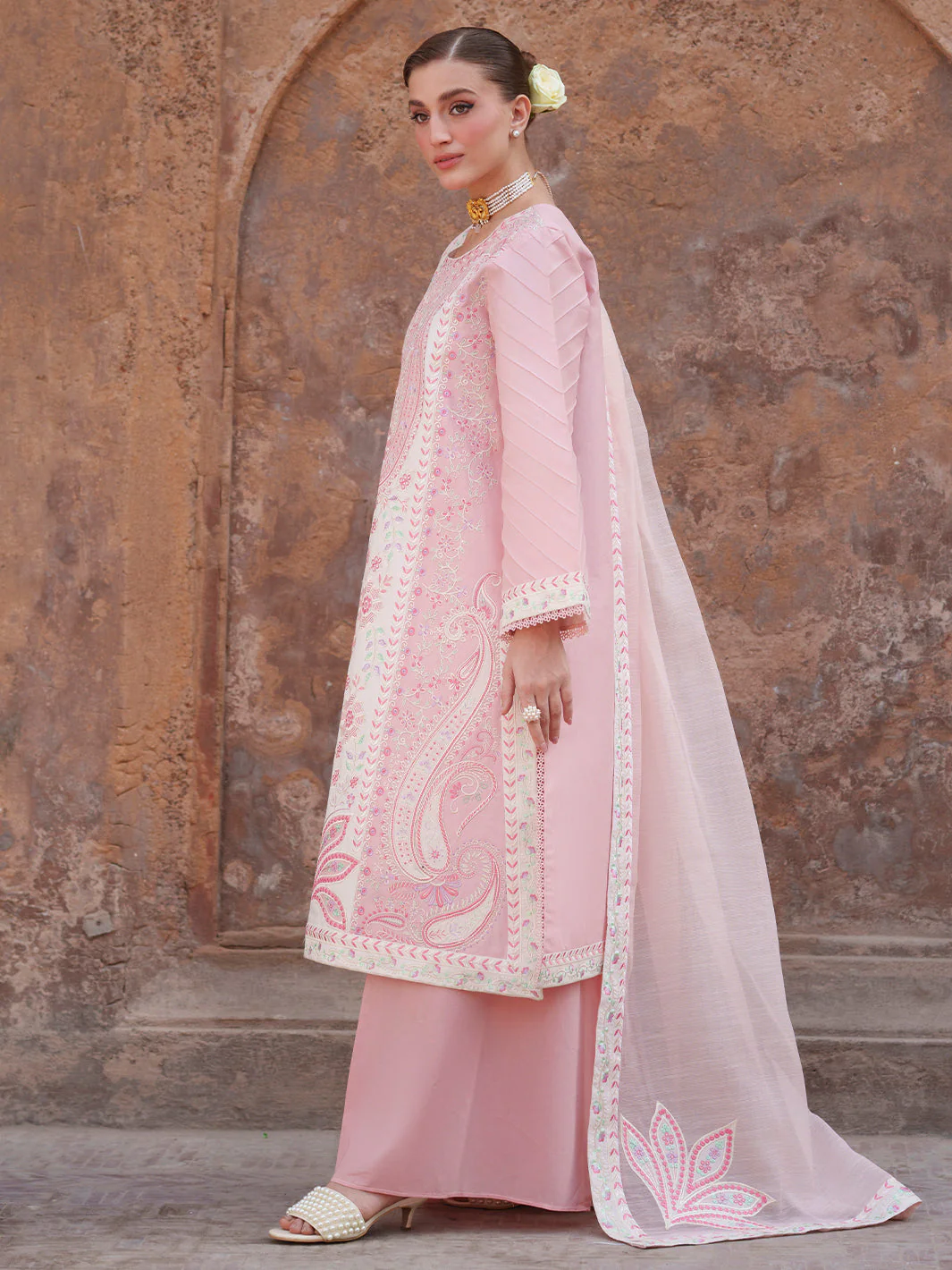 Mahnur Nilofer Luxury Lawn – NL-01 - Image 5