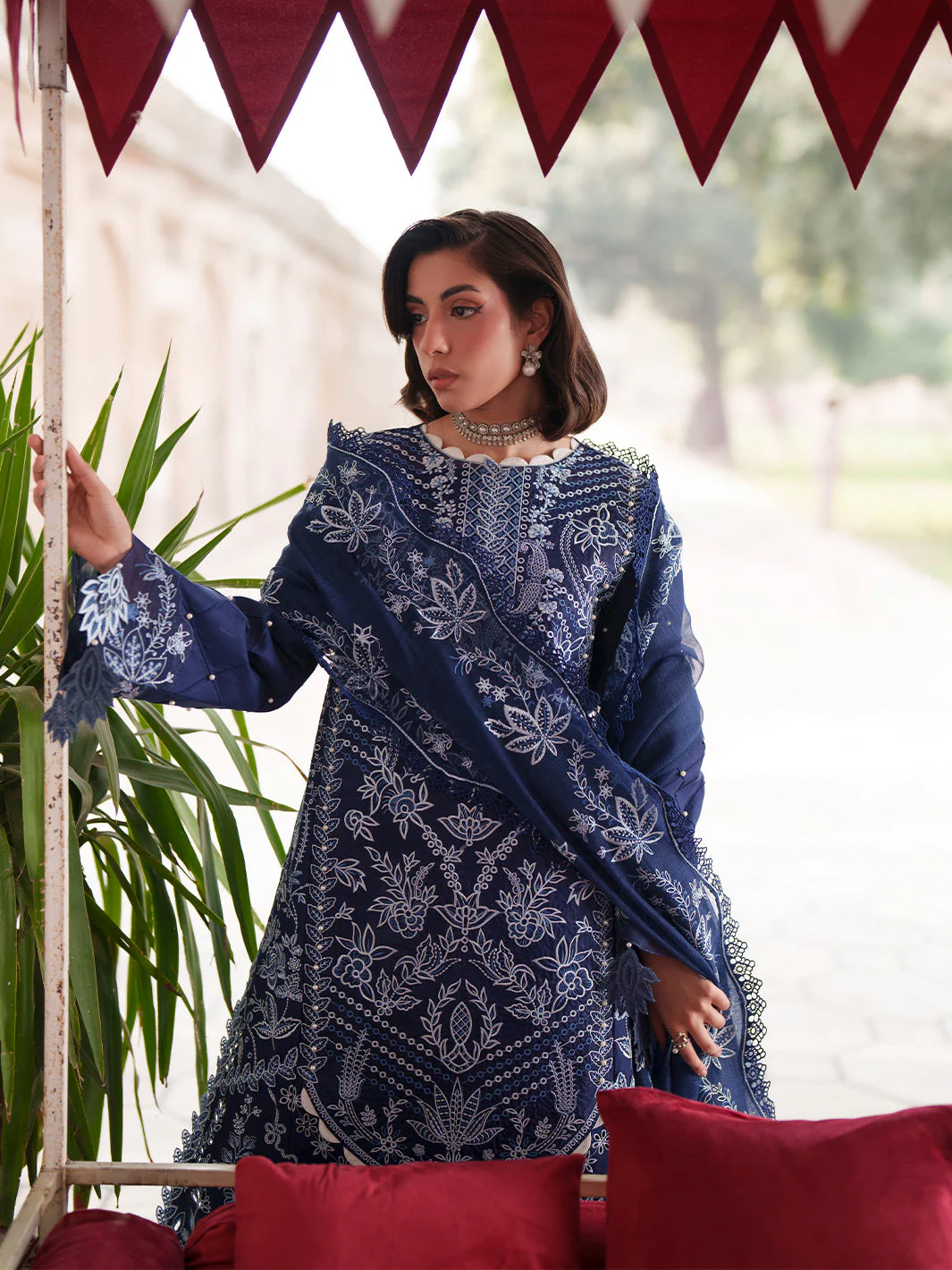 Mahnur Nilofer Luxury Lawn – NL-04 - Image 7