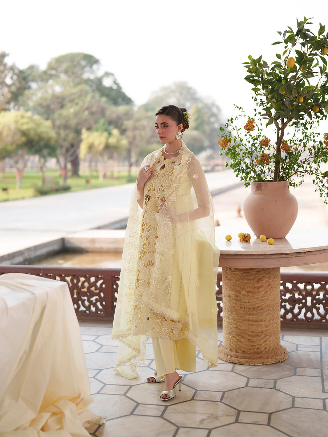 Mahnur Nilofer Luxury Lawn – NL-07 - Image 7